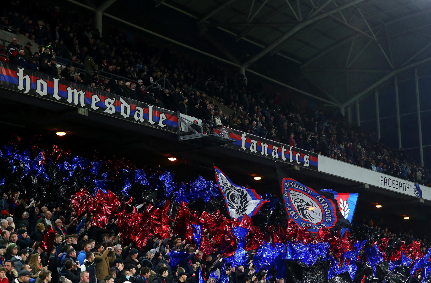 担的年纪 担的年纪