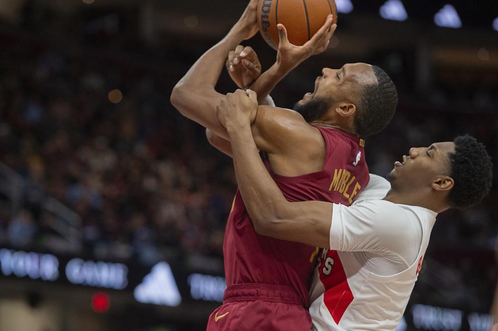 于中游球队 于中游球队