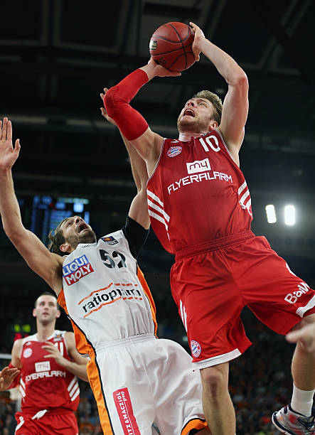 业中扮演着 业中扮演着