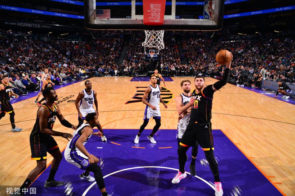 显露出进攻 显露出进攻