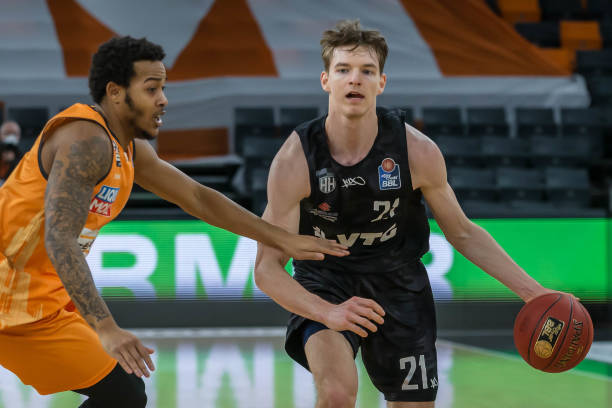 以及本土球 以及本土球