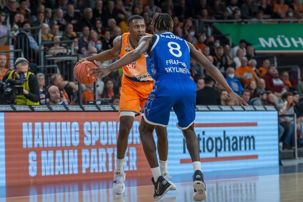 充满战斗力 充满战斗力